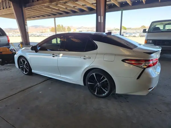 4T1K61AK5LU382273 2020 TOYOTA CAMRY - Image 2