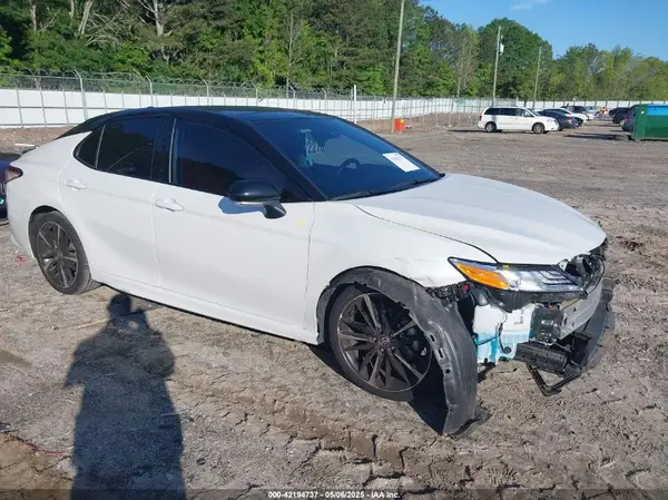 4T1K61AK5LU382967 2020 TOYOTA CAMRY - Image 1