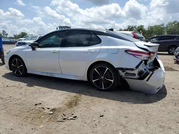4T1K61AK5LU383858 2020 TOYOTA CAMRY - Image 2
