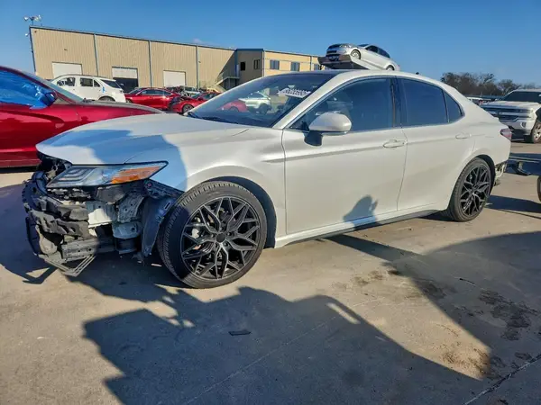 4T1K61AK5LU895393 2020 TOYOTA CAMRY - Image 1
