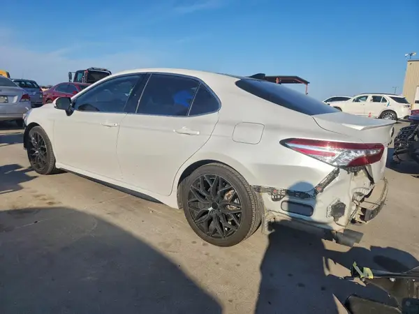 4T1K61AK5LU895393 2020 TOYOTA CAMRY - Image 2