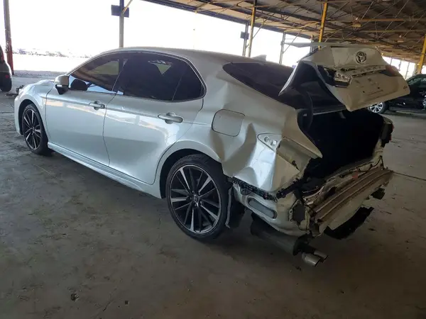 4T1K61AK5LU925461 2020 TOYOTA CAMRY - Image 2