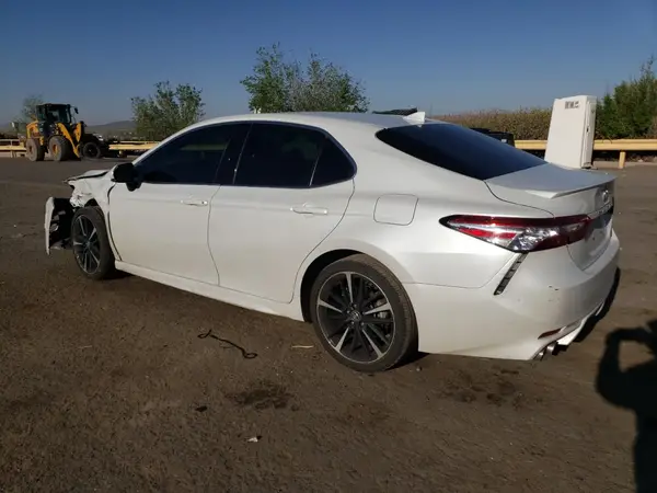 4T1K61AK5LU942731 2020 TOYOTA CAMRY - Image 2