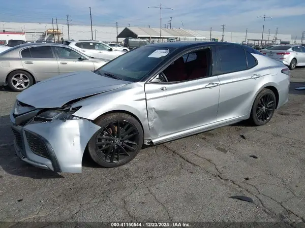 4T1K61AK5MU419419 2021 TOYOTA CAMRY - Image 2