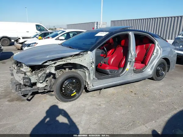4T1K61AK5MU470600 2021 TOYOTA CAMRY - Image 2