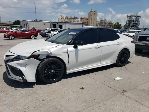 4T1K61AK5MU471472 2021 TOYOTA CAMRY - Image 1