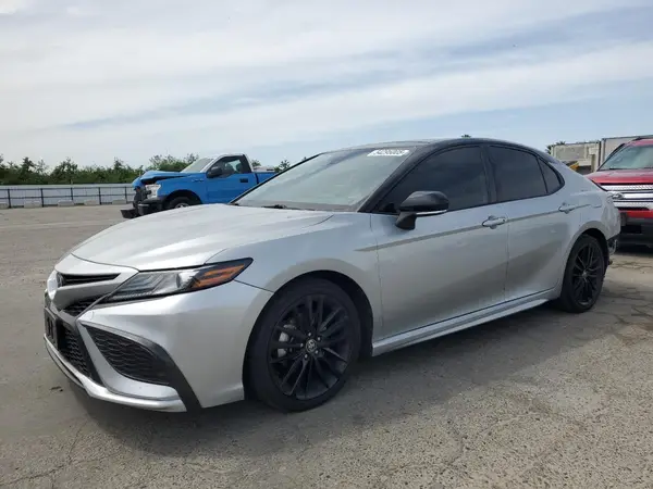 4T1K61AK5MU492869 2021 TOYOTA CAMRY - Image 1