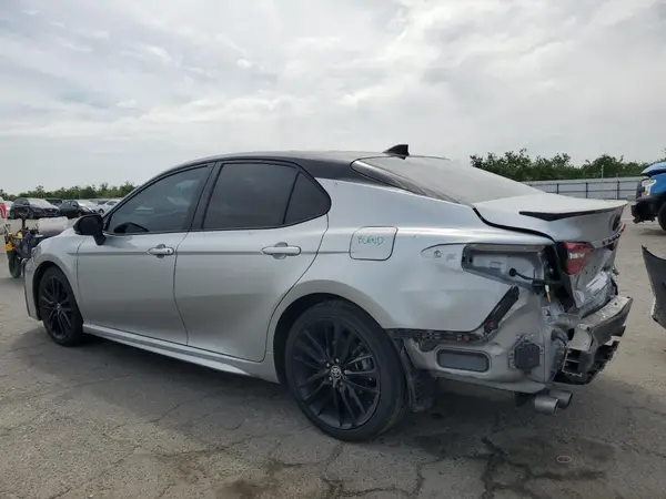4T1K61AK5MU492869 2021 TOYOTA CAMRY - Image 2