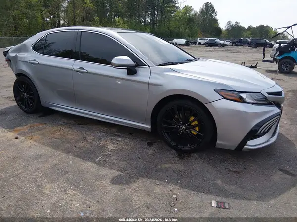 4T1K61AK5MU511842 2021 TOYOTA CAMRY - Image 1