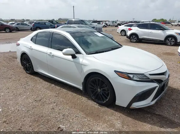 4T1K61AK5MU521691 2021 TOYOTA CAMRY - Image 1