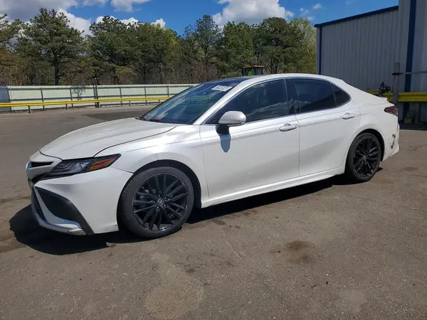 4T1K61AK5MU527331 2021 TOYOTA CAMRY - Image 1