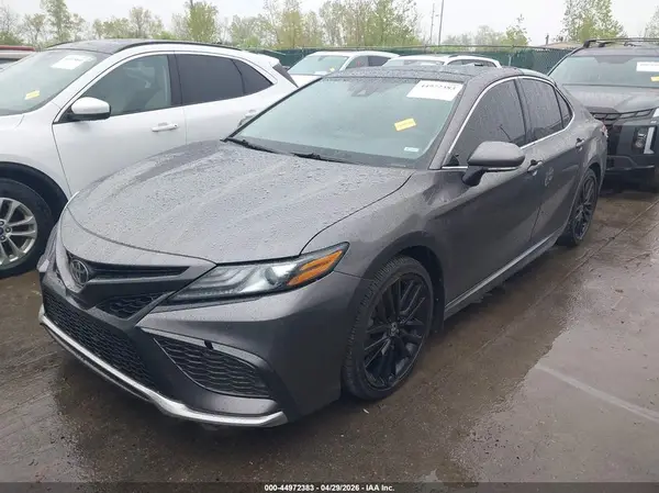 4T1K61AK5MU528236 2021 TOYOTA CAMRY - Image 2