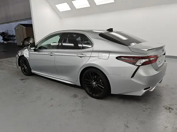 4T1K61AK5MU530083 2021 TOYOTA CAMRY - Image 2
