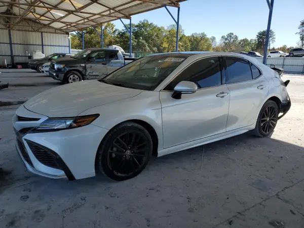 4T1K61AK5MU551676 2021 TOYOTA CAMRY - Image 1