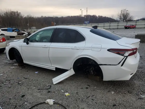 4T1K61AK5MU563732 2021 TOYOTA CAMRY - Image 2