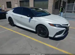 4T1K61AK5NU007230 2022 TOYOTA CAMRY