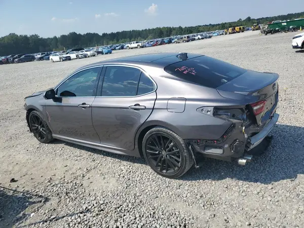4T1K61AK5NU014937 2022 TOYOTA CAMRY - Image 2