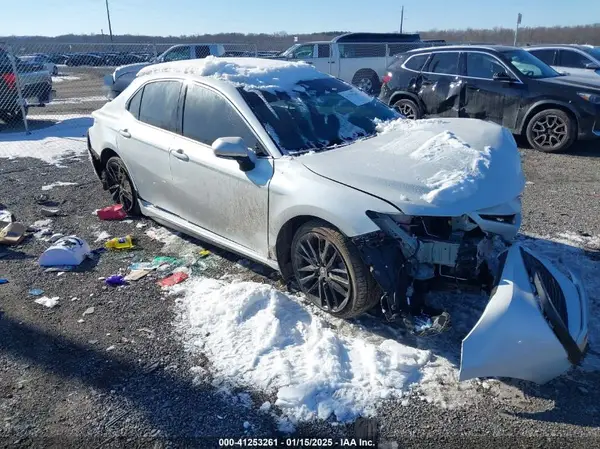 4T1K61AK5NU034508 2022 TOYOTA CAMRY - Image 1