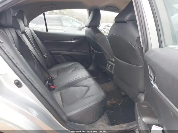 4T1K61AK5NU034721 2022 TOYOTA CAMRY - Image 8
