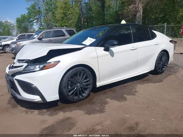 4T1K61AK5NU046769 2022 TOYOTA CAMRY - Image 2