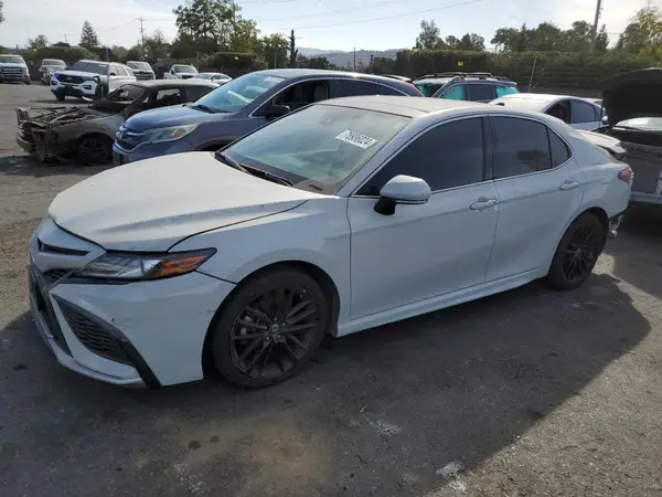 4T1K61AK5NU057349 2022 TOYOTA CAMRY - Image 1