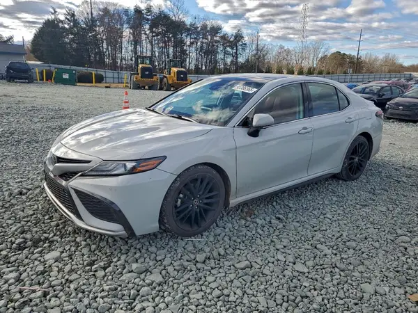 4T1K61AK5NU063099 2022 TOYOTA CAMRY - Image 1
