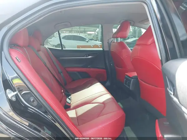 4T1K61AK5NU076371 2022 TOYOTA CAMRY - Image 8