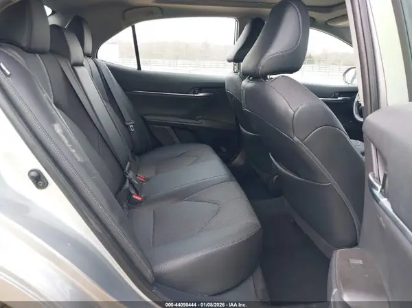 4T1K61AK5NU705949 2022 TOYOTA CAMRY - Image 8
