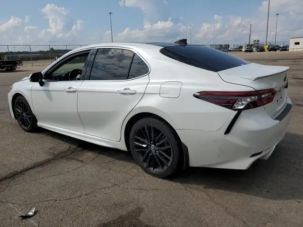 4T1K61AK5PU096476 2023 TOYOTA CAMRY - Image 2