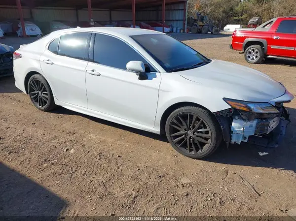 4T1K61AK5PU159558 2023 TOYOTA CAMRY - Image 1