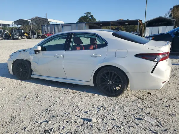 4T1K61AK5PU728456 2023 TOYOTA CAMRY - Image 2