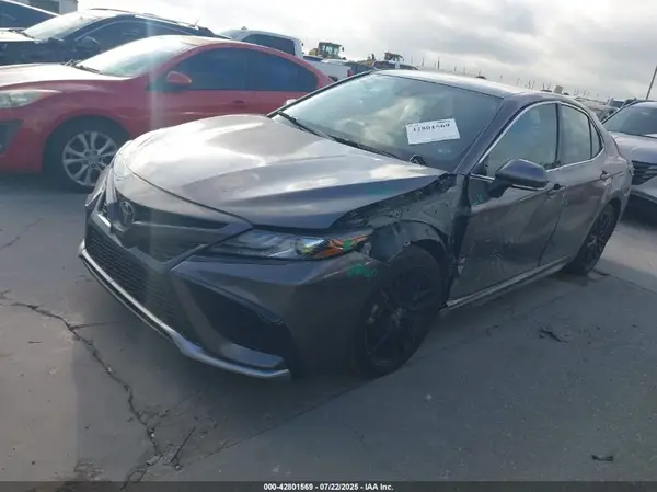 4T1K61AK5RU222094 2024 TOYOTA CAMRY - Image 2