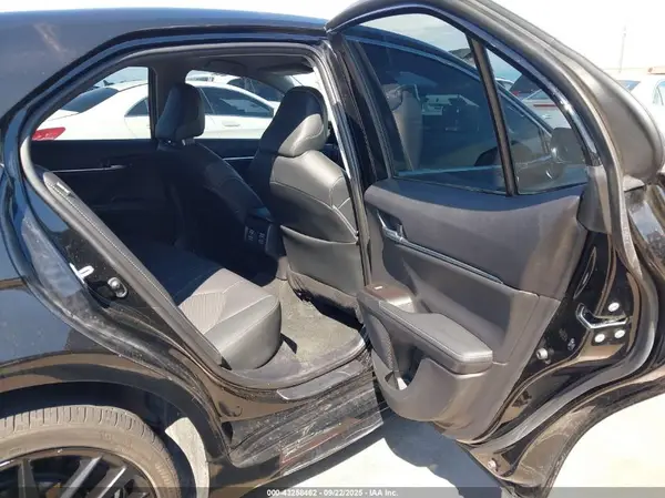 4T1K61AK5RU241759 2024 TOYOTA CAMRY - Image 8