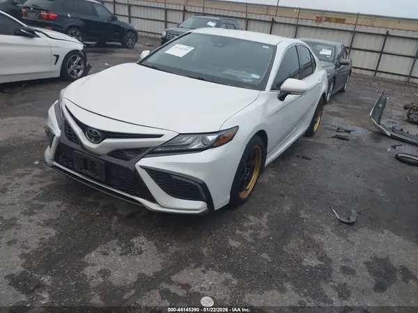 4T1K61AK5RU247397 2024 TOYOTA CAMRY - Image 2