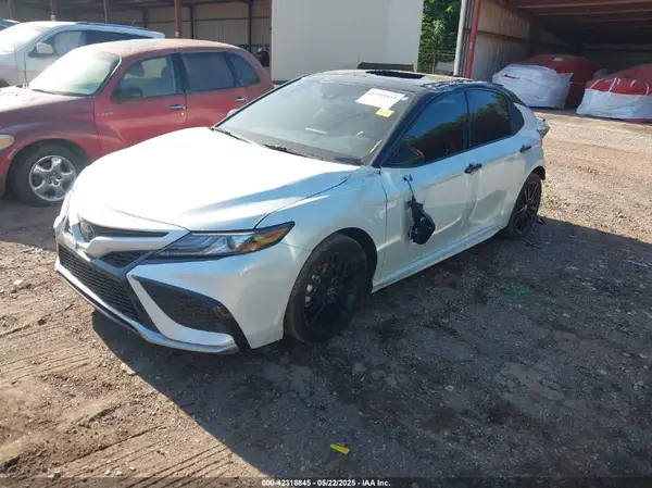4T1K61AK5RU257492 2024 TOYOTA CAMRY - Image 2