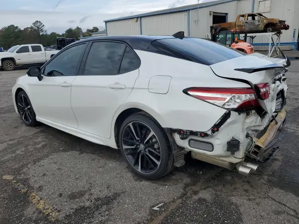 4T1K61AK6LU308070 2020 TOYOTA CAMRY - Image 2