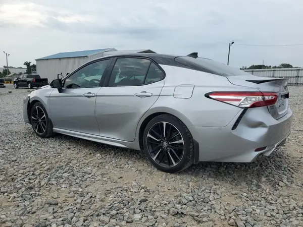4T1K61AK6LU308327 2020 TOYOTA CAMRY - Image 2