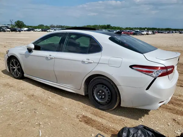4T1K61AK6LU323488 2020 TOYOTA CAMRY - Image 2