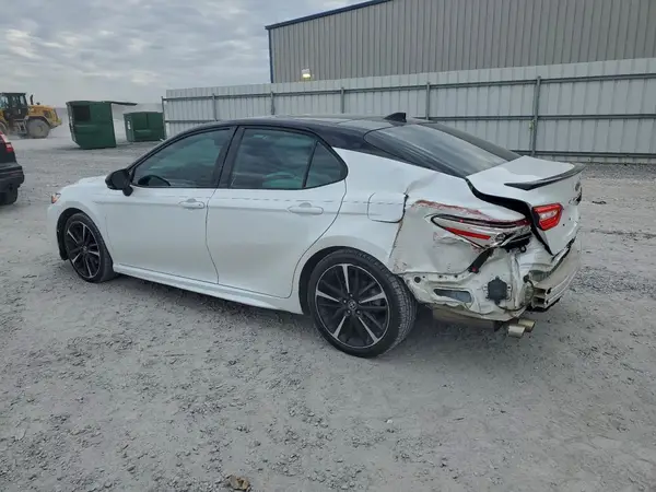 4T1K61AK6LU368527 2020 TOYOTA CAMRY - Image 2