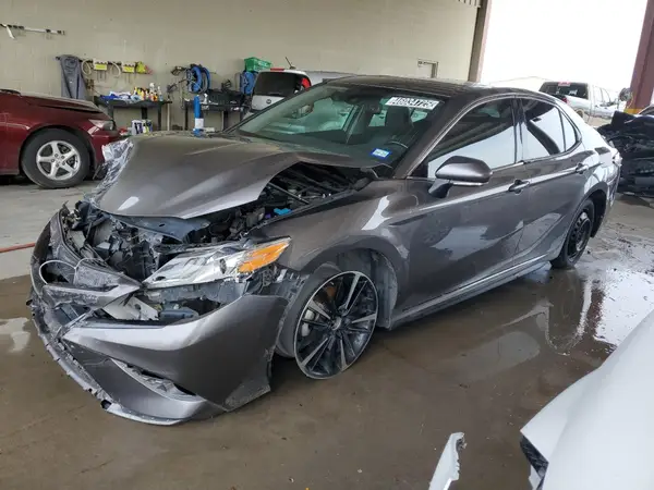 4T1K61AK6LU500556 2020 TOYOTA CAMRY - Image 1