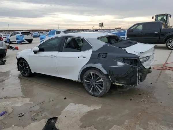 4T1K61AK6LU890851 2020 TOYOTA CAMRY - Image 2
