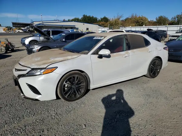 4T1K61AK6LU964818 2020 TOYOTA CAMRY - Image 1