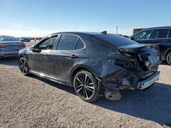 4T1K61AK6LU981618 2020 TOYOTA CAMRY - Image 2