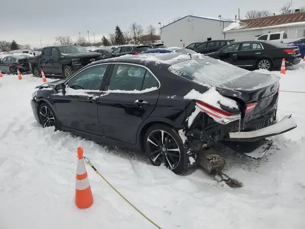 4T1K61AK6LU985636 2020 TOYOTA CAMRY - Image 2