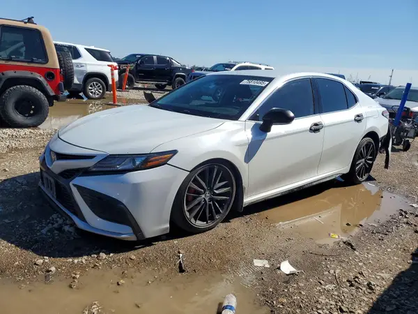 4T1K61AK6MU413046 2021 TOYOTA CAMRY - Image 1