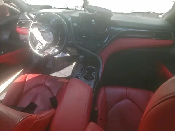 4T1K61AK6MU413984 2021 TOYOTA CAMRY - Image 8
