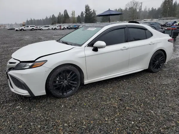 4T1K61AK6MU420420 2021 TOYOTA CAMRY - Image 1