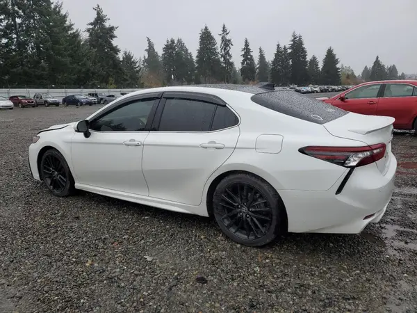 4T1K61AK6MU420420 2021 TOYOTA CAMRY - Image 2