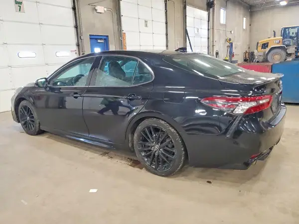 4T1K61AK6MU425567 2021 TOYOTA CAMRY - Image 2