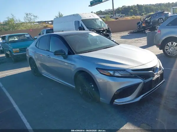 4T1K61AK6MU434012 2021 TOYOTA CAMRY - Image 1